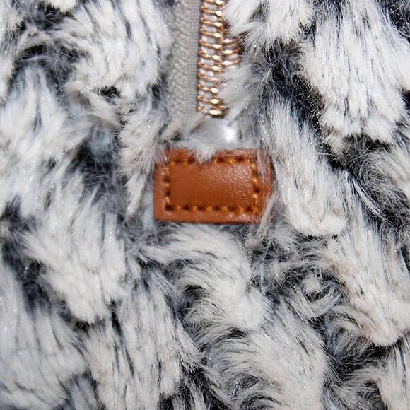 🧥 Simply Southern Fuzzy Quarter-Zip Pullover – Size M – Ultra Soft & Cozy! - Picture 3 of 8